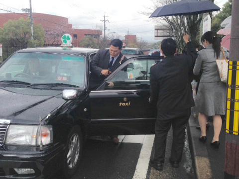 採用情報を見る